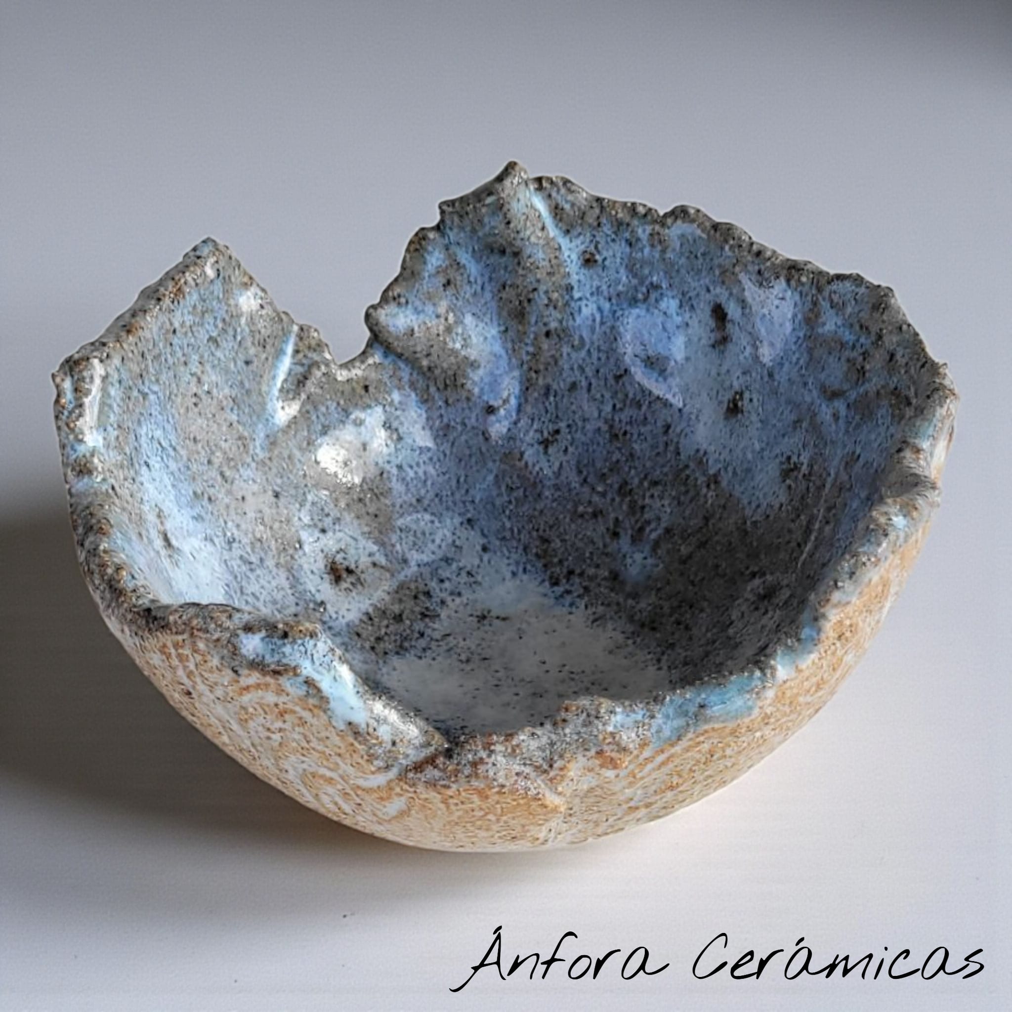 Cuenco Textura beige, celeste y blanco